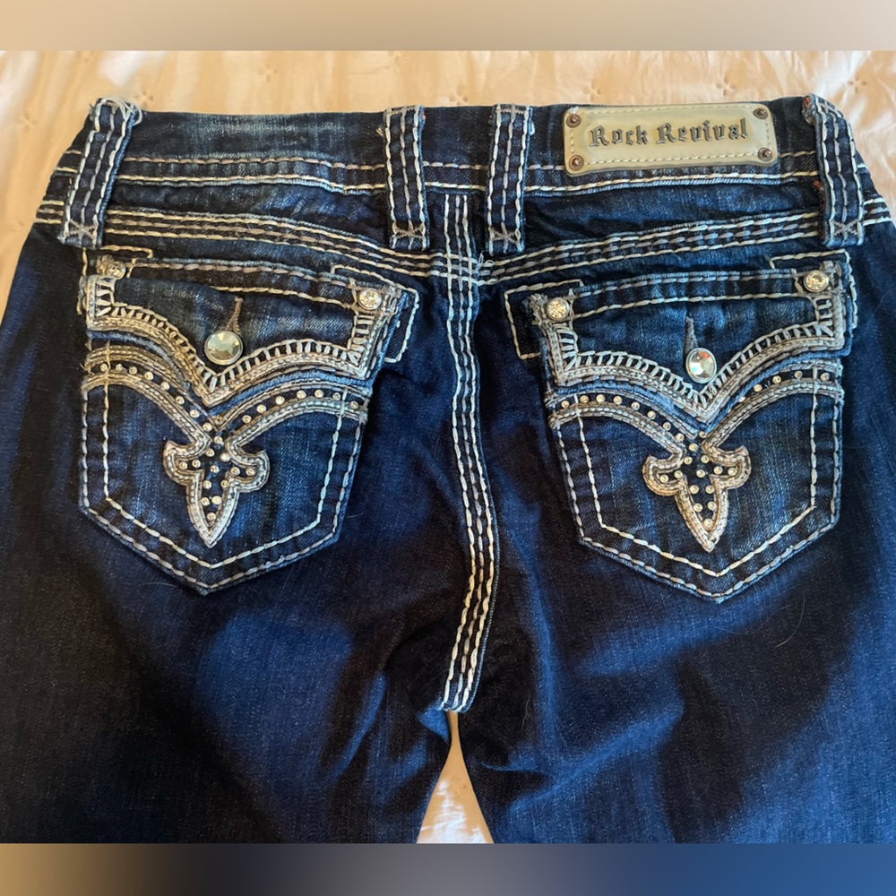 Rock Revival “Darcy” mid-rise zip fly stretch boot cut jean, size 28, 30” inseam